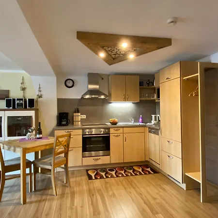 Roiser Διαμέρισμα *